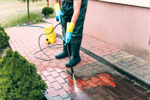 Best Roof Power Washing Services  in Shorewood Tower Hills Harbert, MI